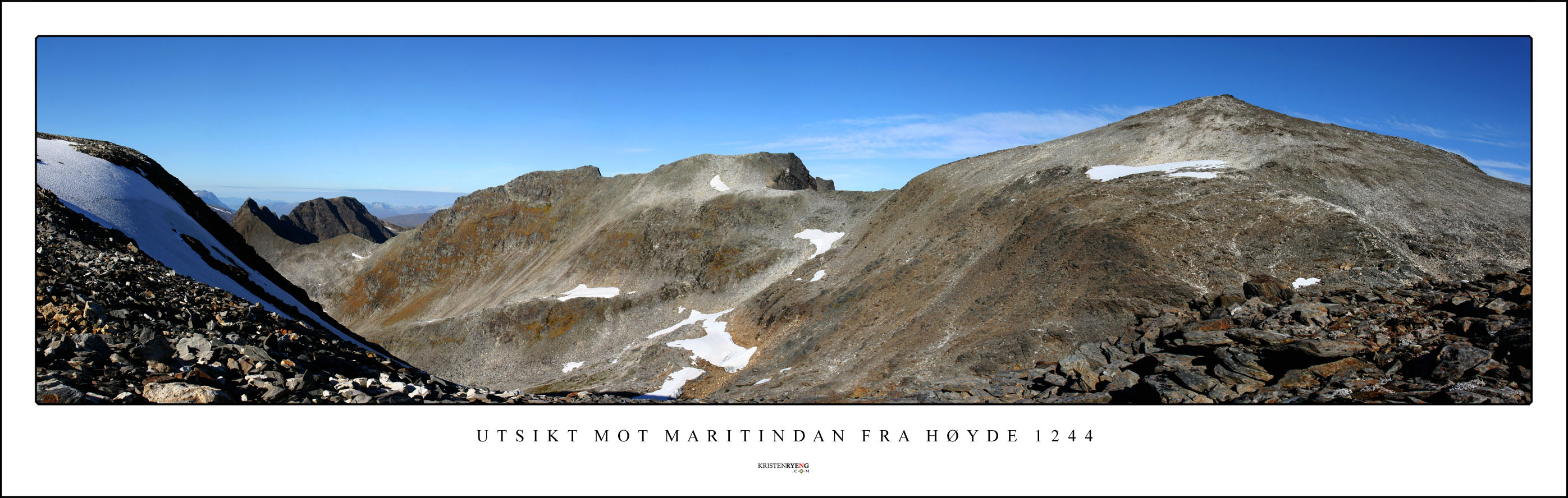 Panorama-1-Hoyde1244-WEB.jpg - Utsikt mot fjellkjeden Maritindan i Ramfjorden. Her sett fra min oppstigning mot høyde 1244 øst for Maritindan.