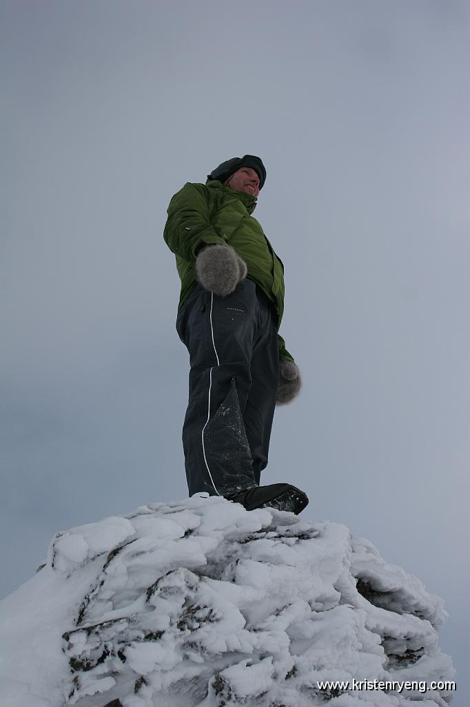 IMG_0028.JPG - Høyere opp på Blåfjellet kommer man ikke. Her fra toppen av varden.