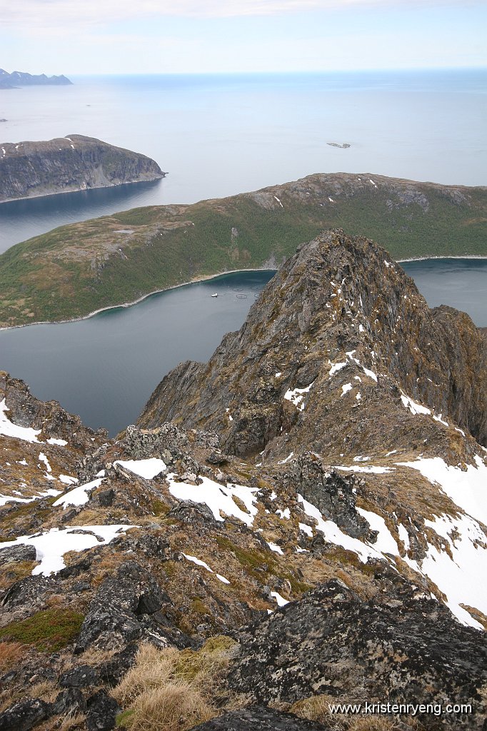 IMG_0129.JPG - Utsikt ned mot Nordre Angstaursundet med Høyøya bak.