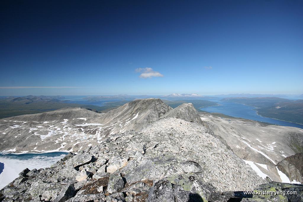 IMG_0414.JPG - Utsikt mot nord fra toppen av Soltindan.