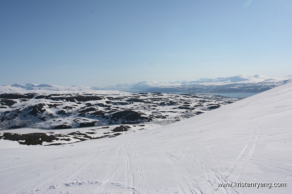 IMG_0064.JPG - Hardt underlag. Her med utsikt tilbake mot Finnvikdalen.