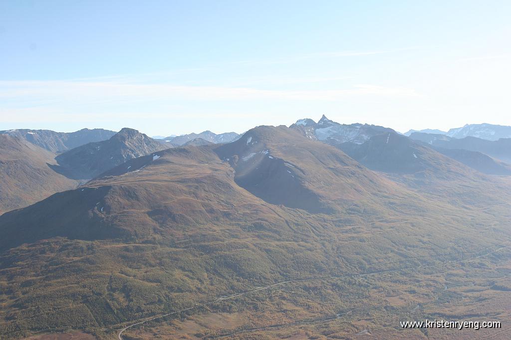 IMG_0104.JPG - Utsikt mot Hamperokken og Gabrielfjellet.