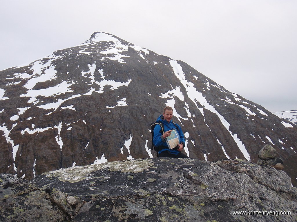 P6150087.JPG - Geir Arne og Durmålstinden.