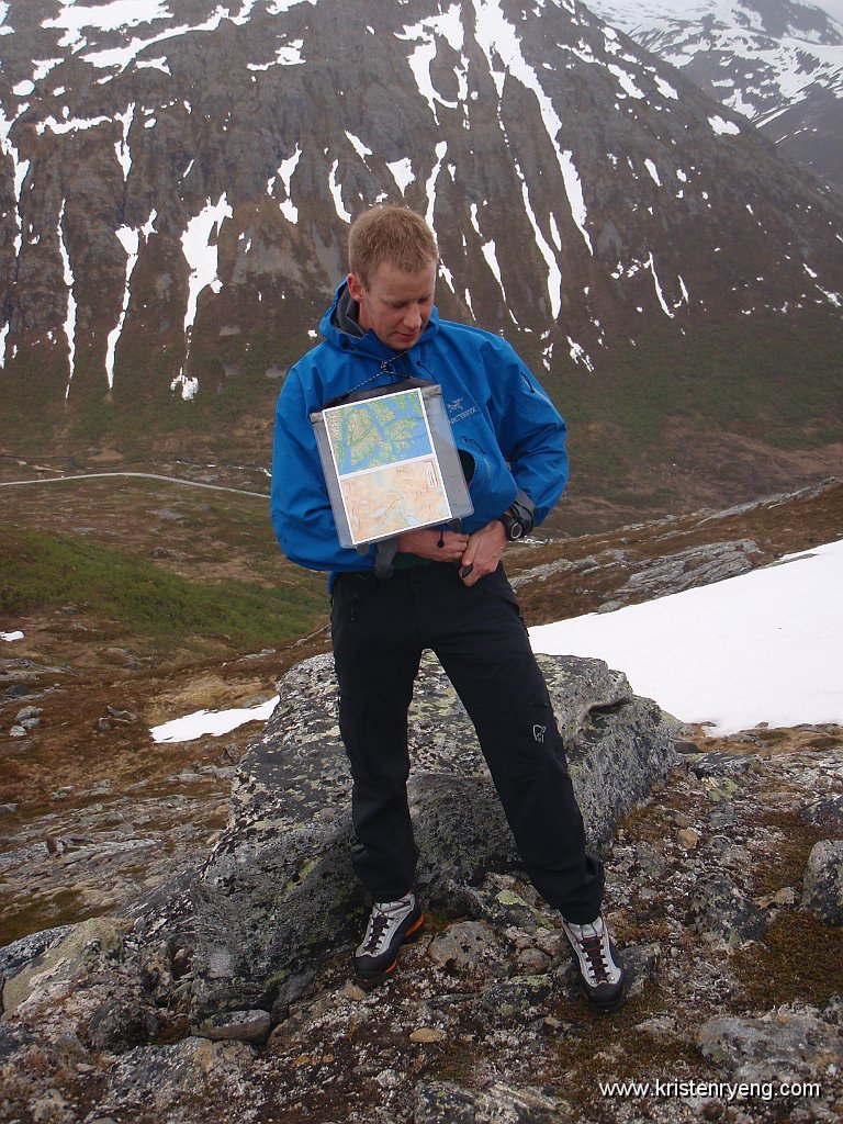 P6150095.JPG - Geir Arne med "Ti på topp" pakken.